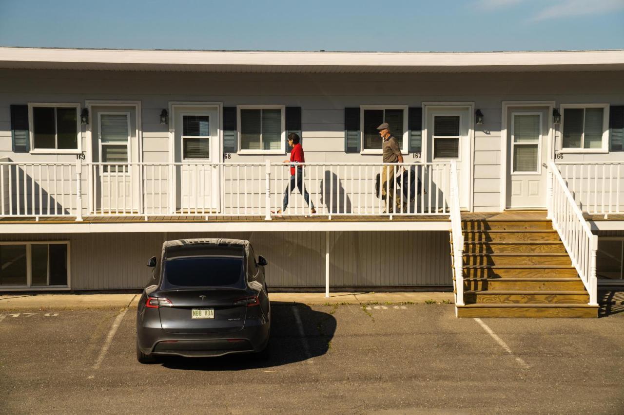 Auberge Sur Mer Notre Dame Du Portage Exterior photo